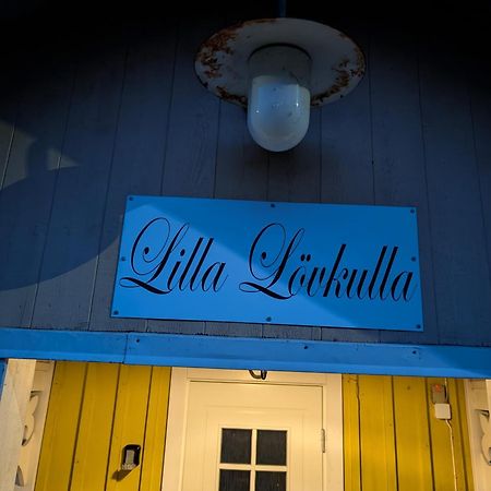 Lilla Loevkulla Βίλα Ostra Frolunda Εξωτερικό φωτογραφία